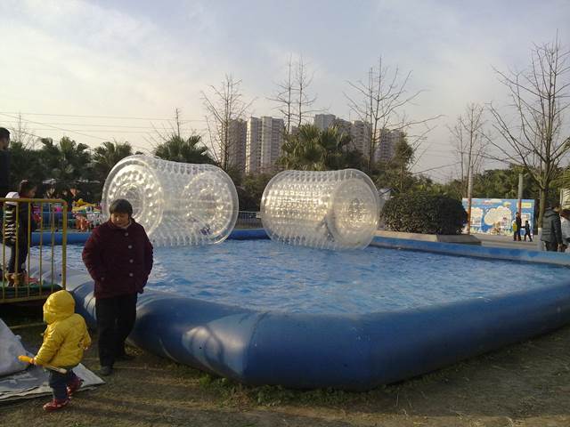 水上滚筒
