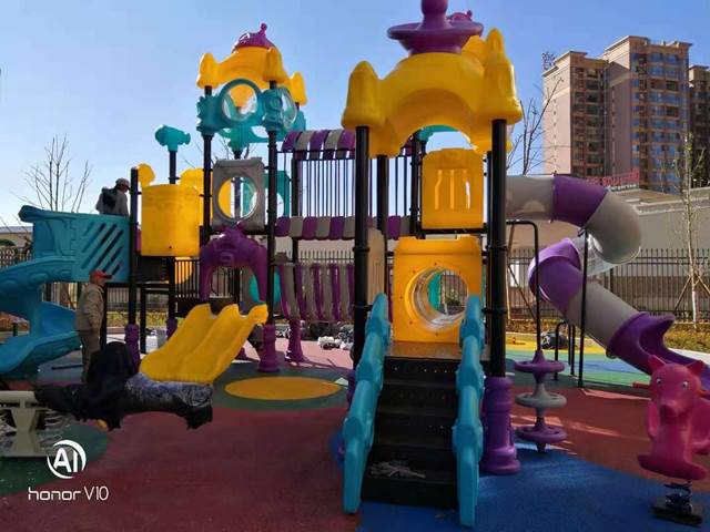 关于幼儿园户外儿童游乐设备设计与选择